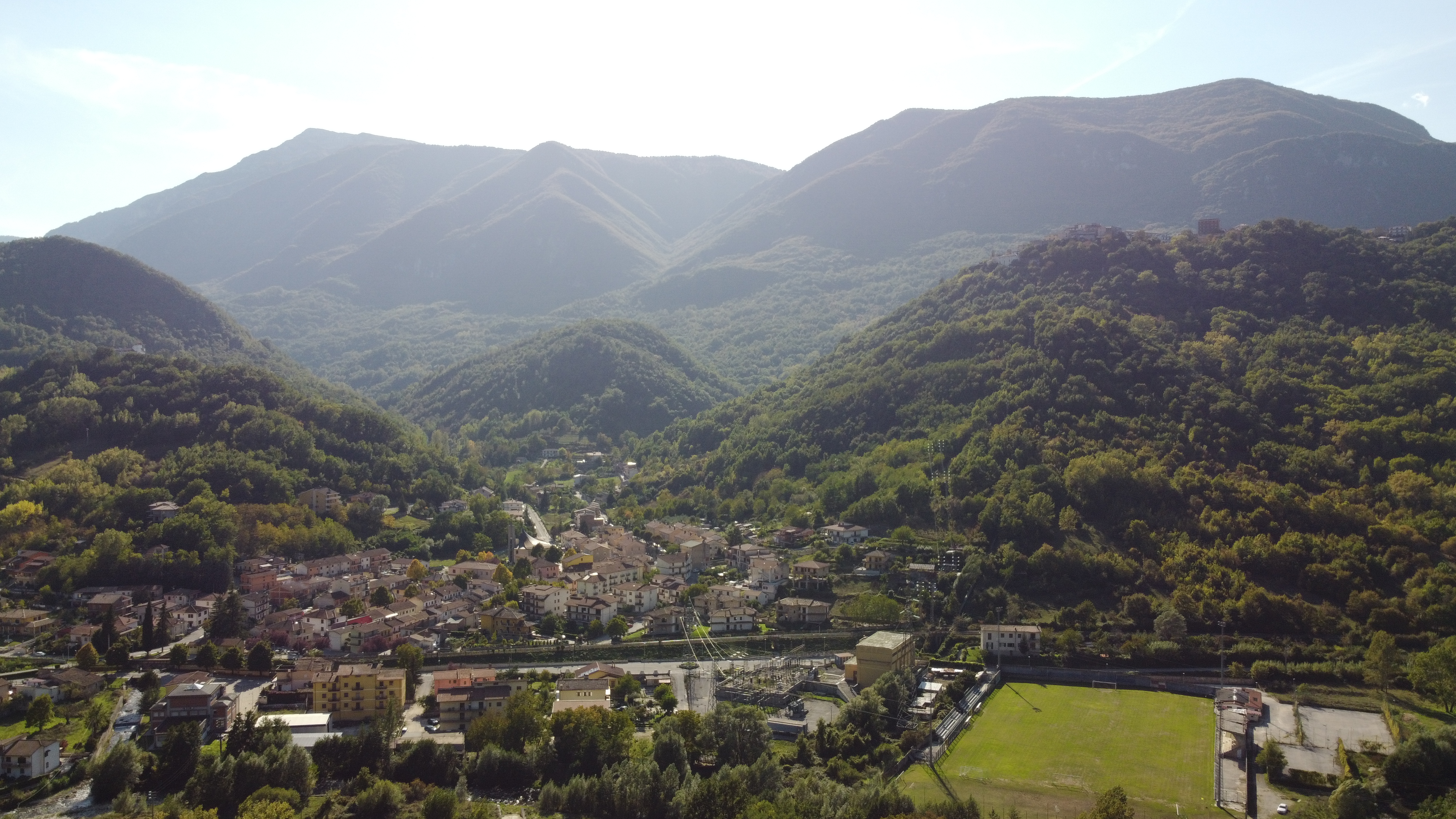 Canistro: Il Paese